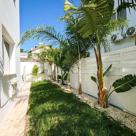 Nissi Magnolia Villa *